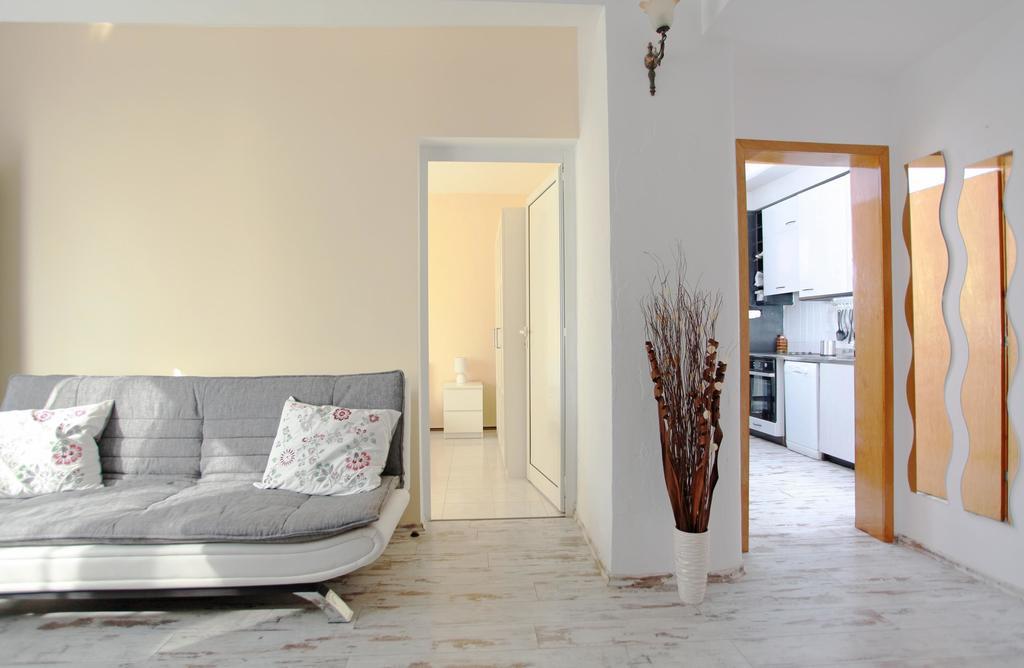 Raya Maisonette Sofia Rum bild
