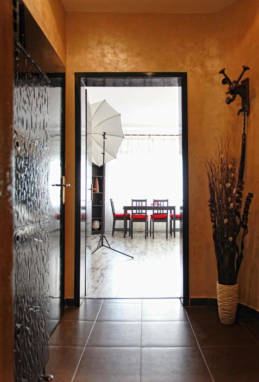 Raya Maisonette Sofia Rum bild