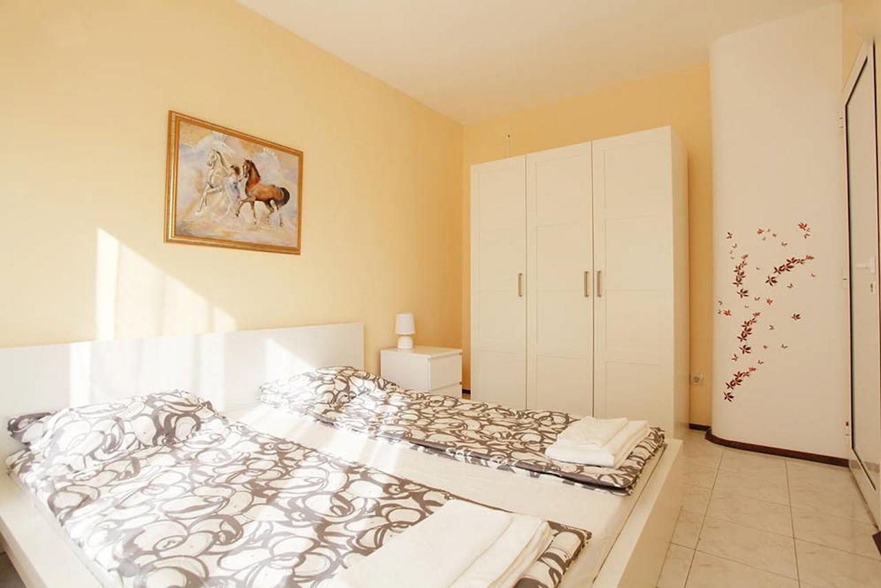 Raya Maisonette Sofia Exteriör bild